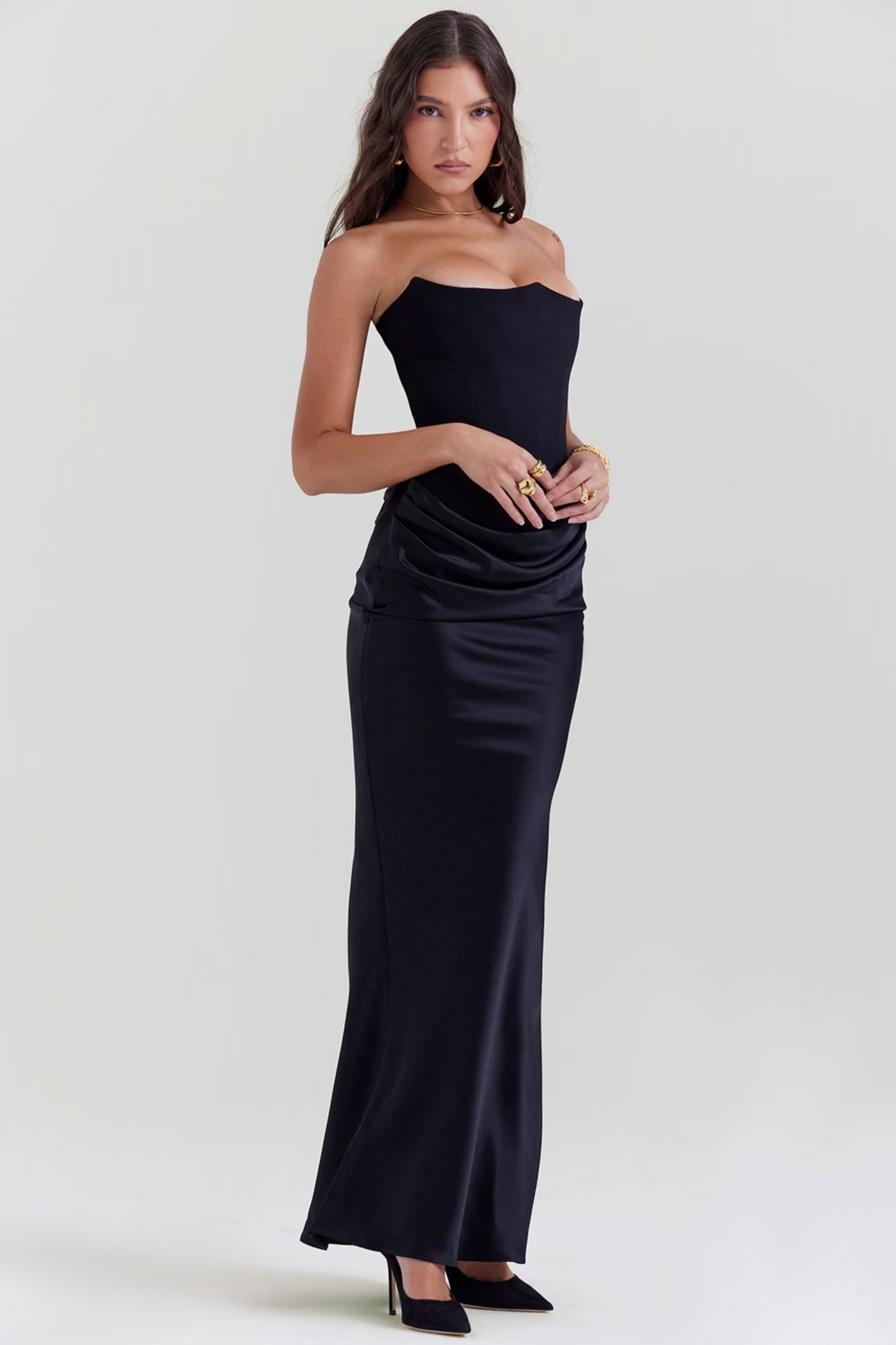BLACK SCARLETT Kaul Dress